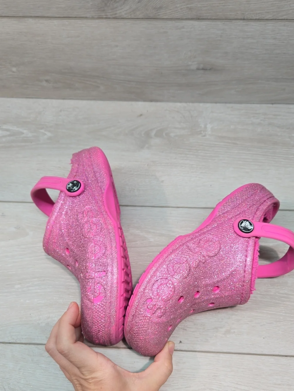 Crocs Big Girl Kids Pink Glitter Clog with Fleece InsulatLining Mule Shoes Sz J2